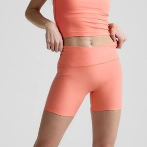 NWOT! Beyond Yoga Biker Shorts
